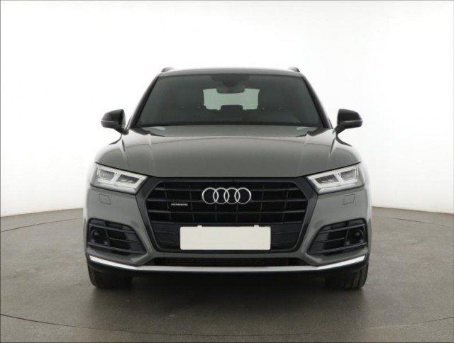 Audi Q5  2.0 TFSI S line