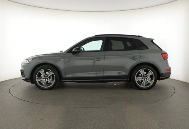 Audi Q5  2.0 TFSI S line