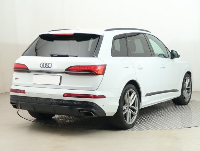 Audi Q7  50 TDI S-Line