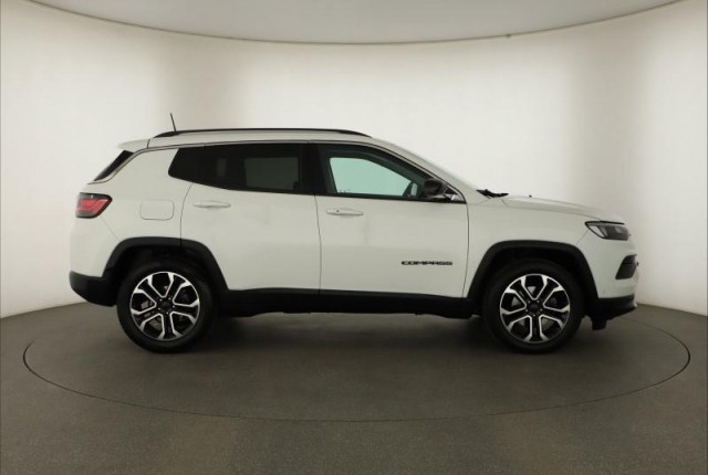 Jeep Compass  1.3 T-GDI 