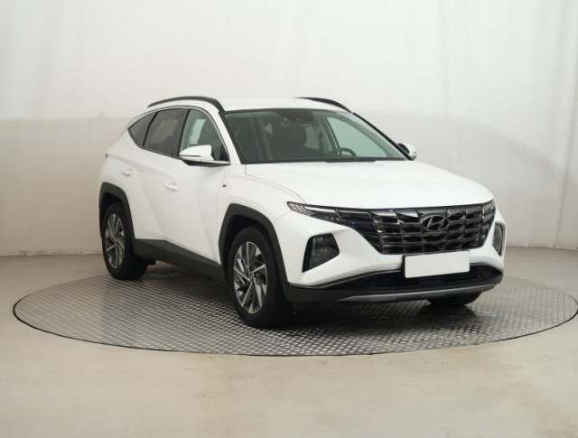 Hyundai Tucson  1.6 T-GDI 48V MHEV 