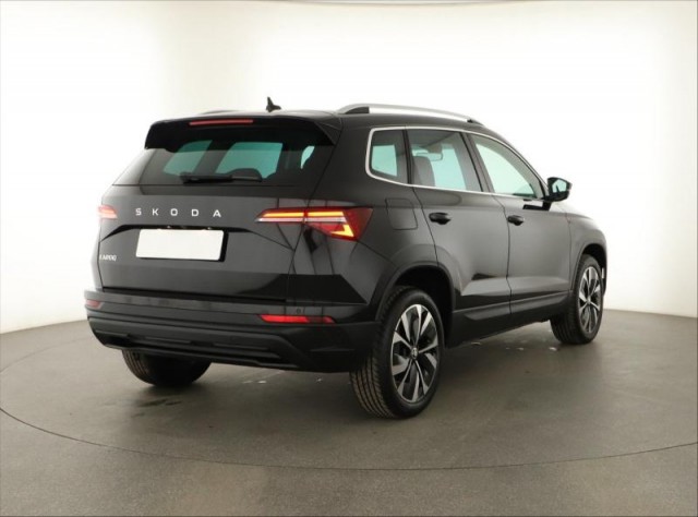 Škoda Karoq  1.5 TSI Drive