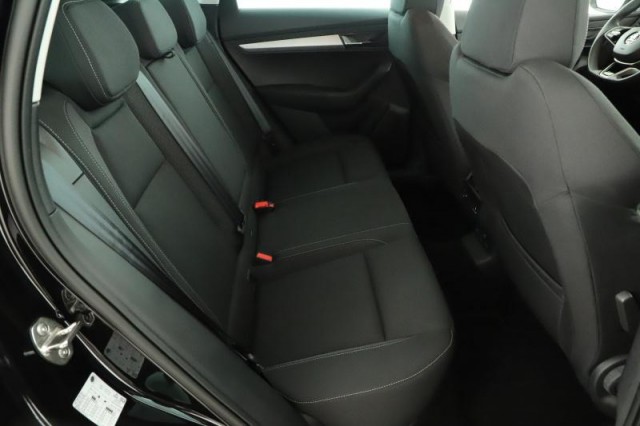 Škoda Karoq  1.5 TSI Drive