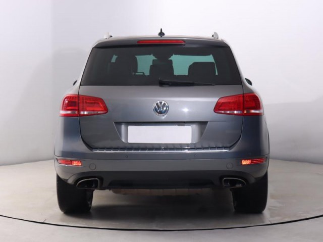 Volkswagen Touareg  3.0 TDI Carat