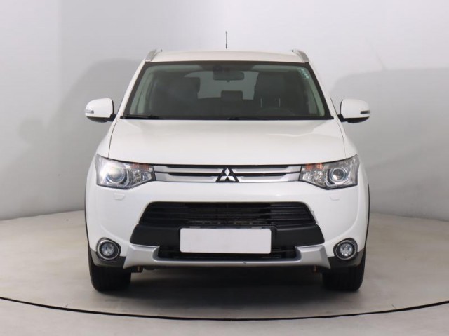 Mitsubishi Outlander  2.2 DI-D 