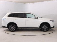 Mitsubishi Outlander  2.2 DI-D 
