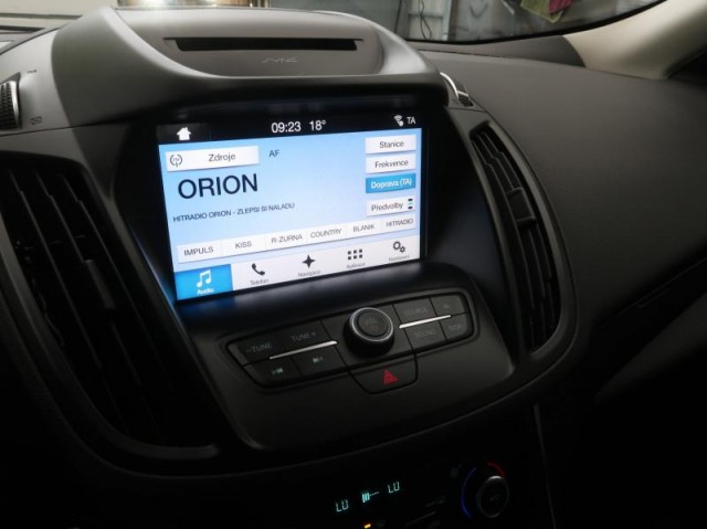 Ford Kuga  1.5 EcoBoost Titanium