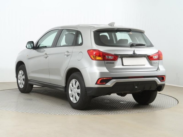 Mitsubishi ASX  1.6 MIVEC Inform