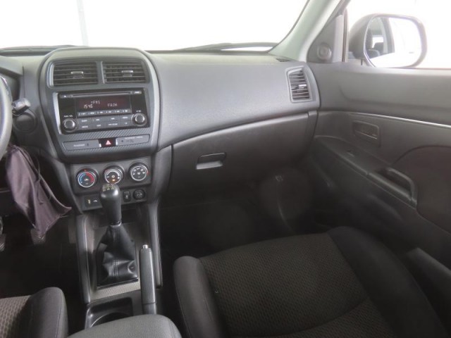 Mitsubishi ASX  1.6 MIVEC Inform