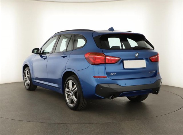 BMW X1  sDrive20i 