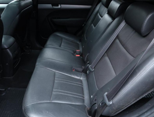 Kia Sorento  2.2 CRDi 