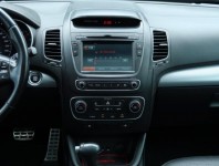 Kia Sorento  2.2 CRDi 