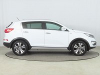 Kia Sportage  2.0 CRDi 