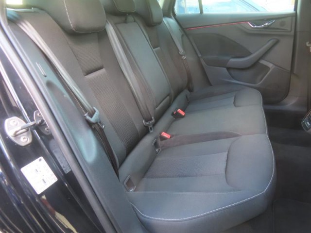 Škoda Kamiq  1.0 TSI Drive