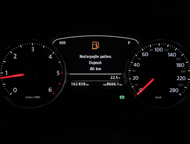 Volkswagen Touareg  3.0 TDI 