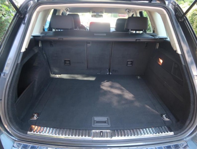 Volkswagen Touareg  3.0 TDI 