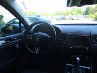 Volkswagen Touareg  3.0 TDI 