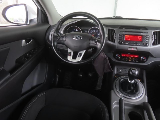 Kia Sportage  2.0 CRDi 