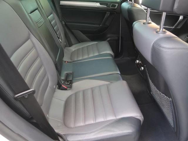 Volkswagen Touareg  3.0 TDI R-Line