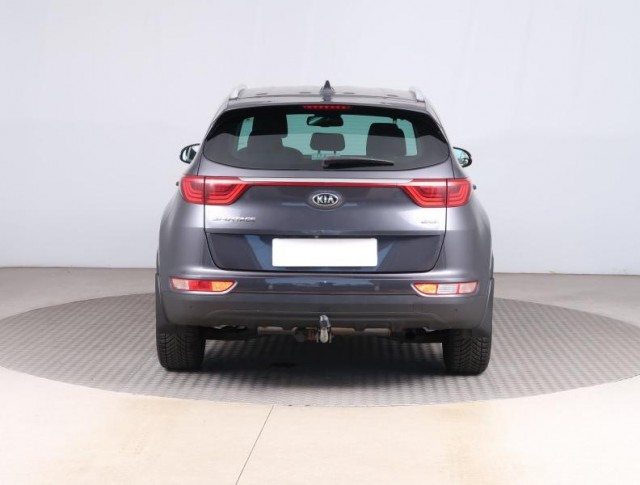 Kia Sportage  2.0 CRDi 
