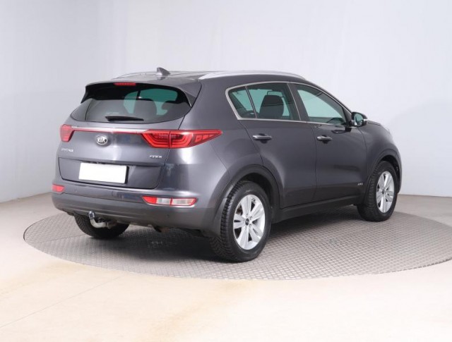 Kia Sportage  2.0 CRDi 