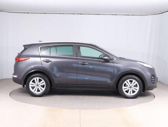 Kia Sportage  2.0 CRDi 
