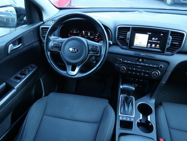 Kia Sportage  2.0 CRDi 