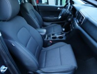 Kia Sportage  2.0 CRDi 