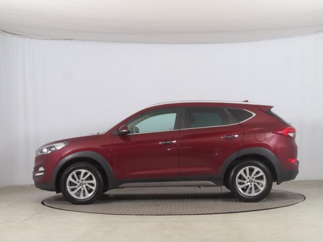 Hyundai Tucson  1.7 CRDi 
