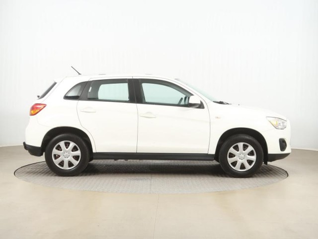 Mitsubishi ASX  1.6 MIVEC 