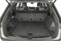 Volkswagen Touareg  3.0 TDI R-Line