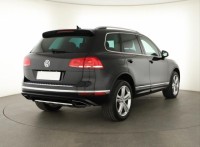 Volkswagen Touareg  3.0 TDI R-Line
