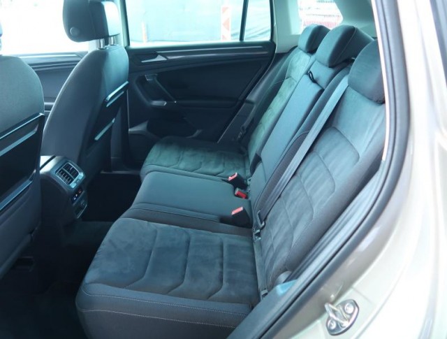 Volkswagen Tiguan  2.0 TDI 