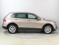 Volkswagen Tiguan  2.0 TDI 