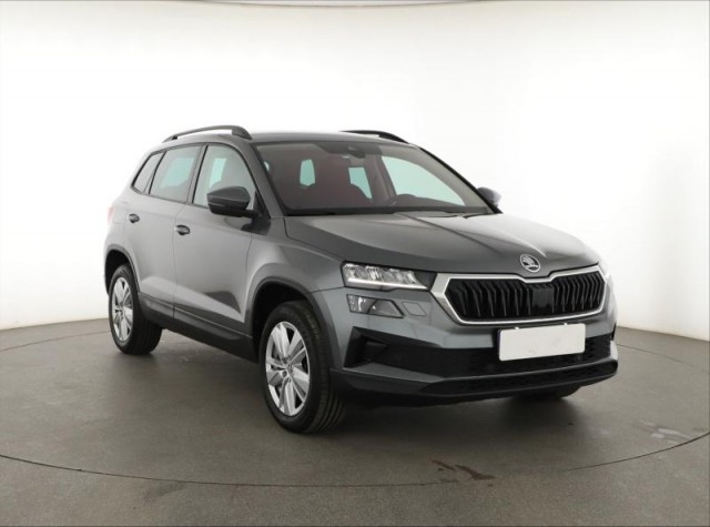 Škoda Karoq  1.5 TSI Fresh
