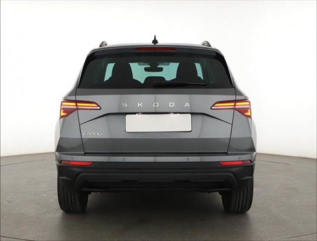 Škoda Karoq  1.5 TSI Fresh