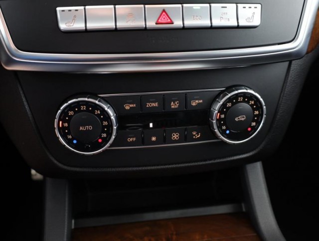 Mercedes-Benz ML  ML 350 BlueTEC 