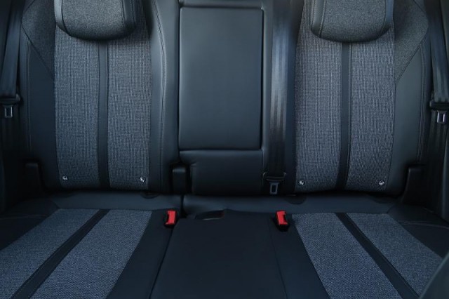 Peugeot 3008  1.2 PureTech 