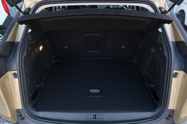 Peugeot 3008  1.2 PureTech 