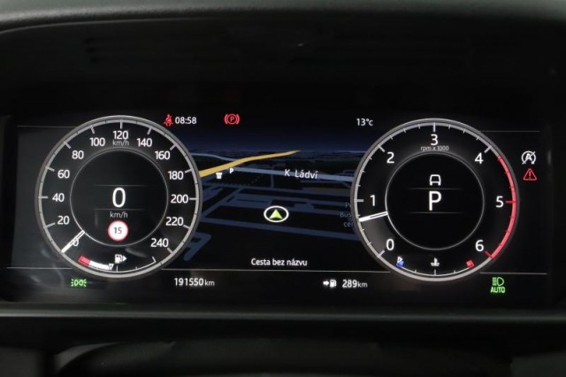 Land Rover Discovery  SDV6 