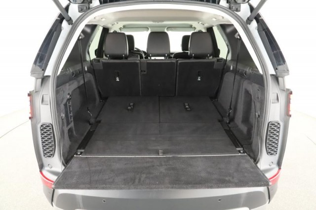 Land Rover Discovery  SDV6 