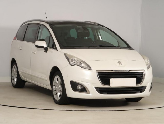 Peugeot 5008  1.6 HDi 