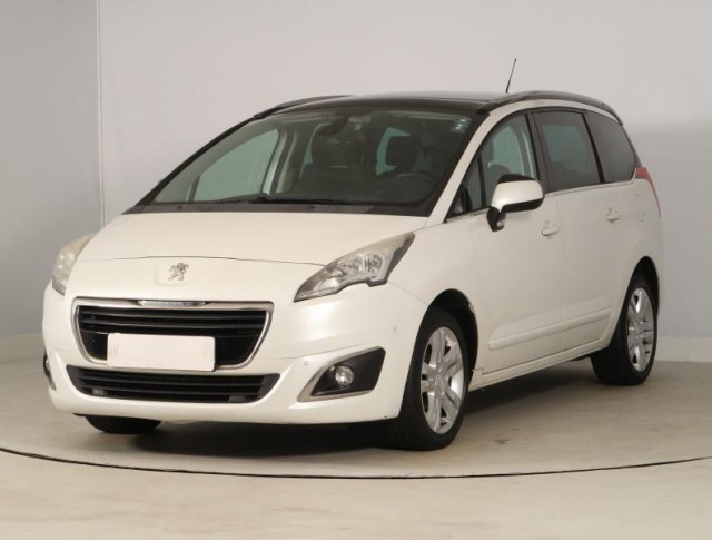 Peugeot 5008  1.6 HDi 