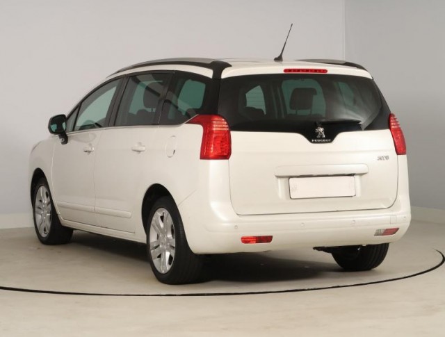 Peugeot 5008  1.6 HDi 