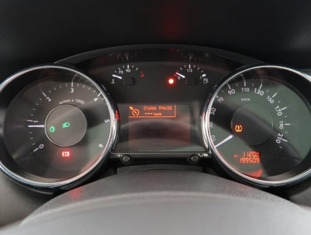 Peugeot 5008  1.6 HDi 