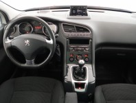 Peugeot 5008  1.6 HDi 