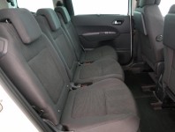 Peugeot 5008  1.6 HDi 