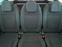 Peugeot 5008  1.6 HDi 