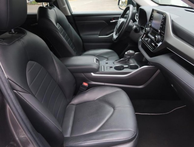 Toyota Highlander  2.5 Hybrid 