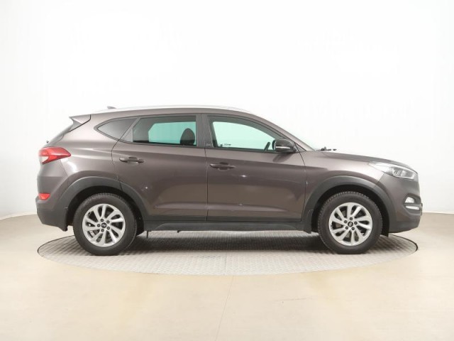 Hyundai Tucson  1.7 CRDi 